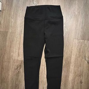 Modiv High Rise Oath Leggings